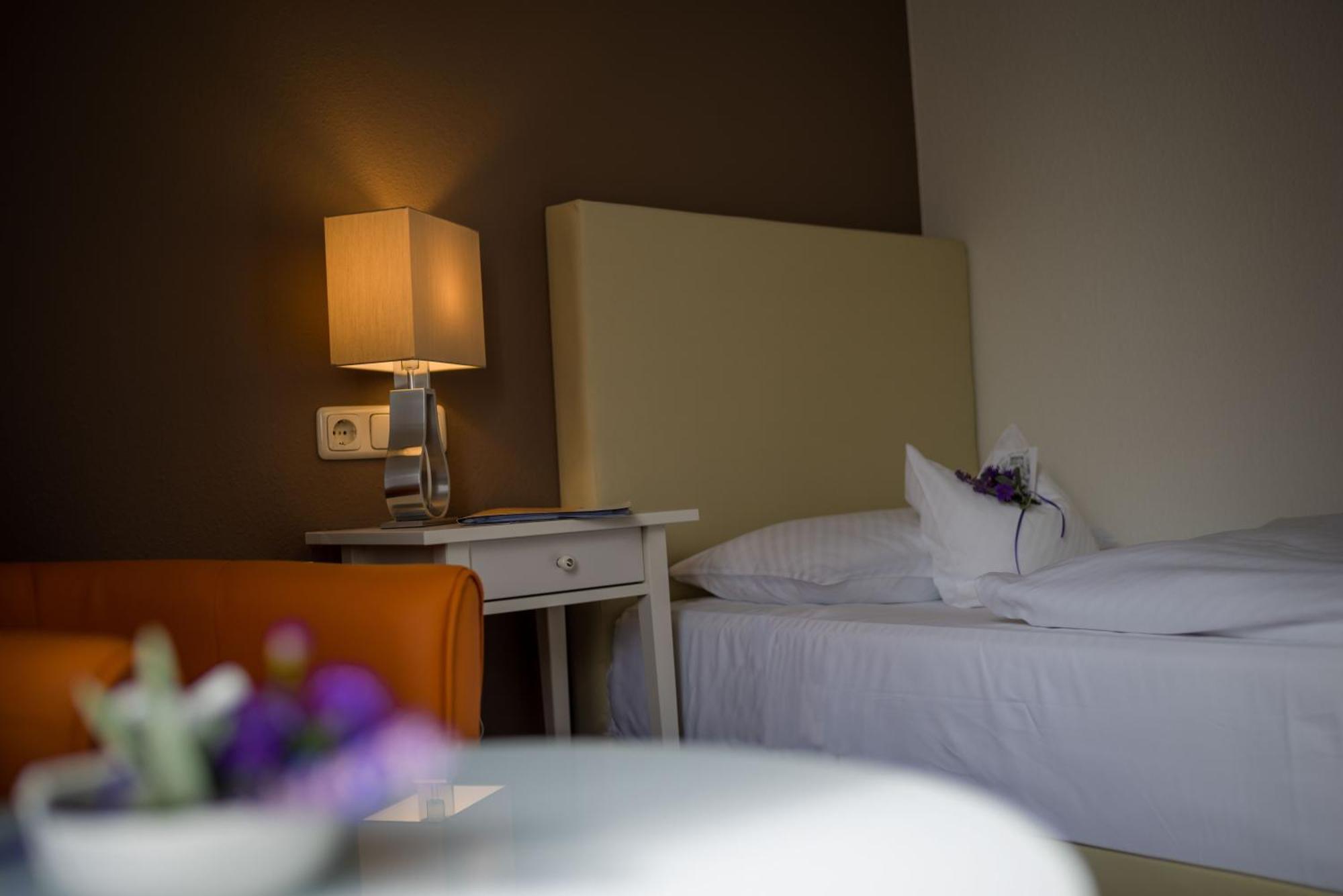 Hotel Leicht Biebelried Luaran gambar