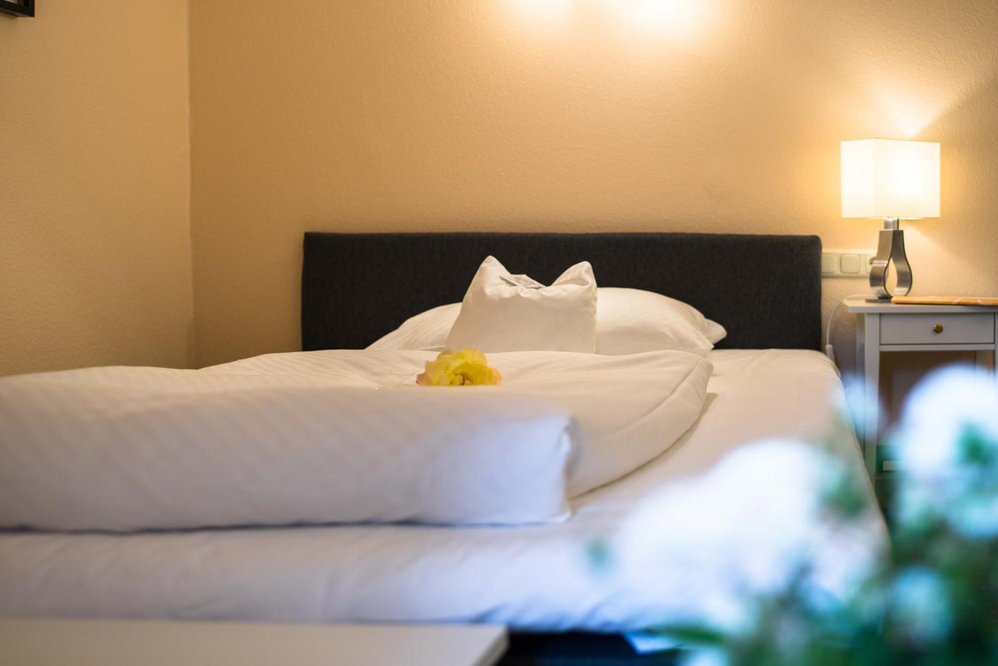 Hotel Leicht Biebelried Luaran gambar